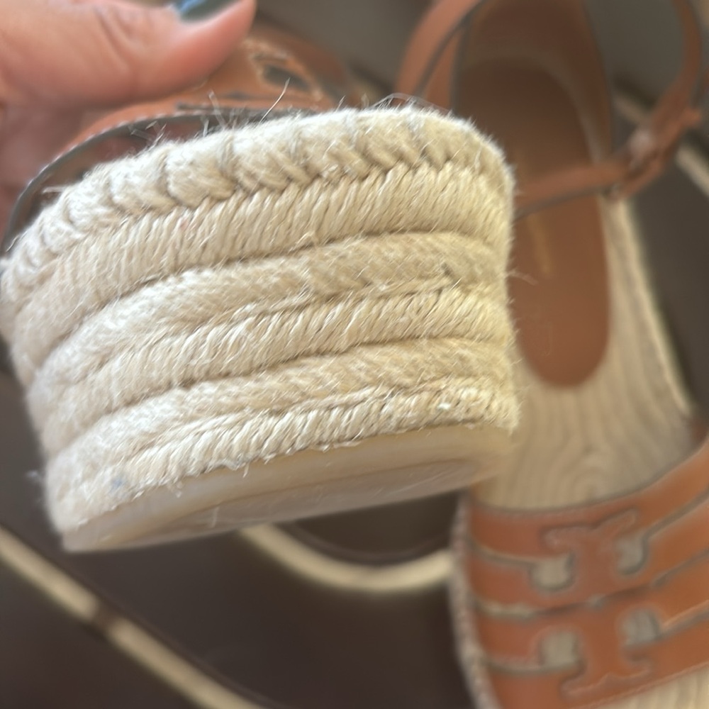 TB platforms - Picture 5 of 12